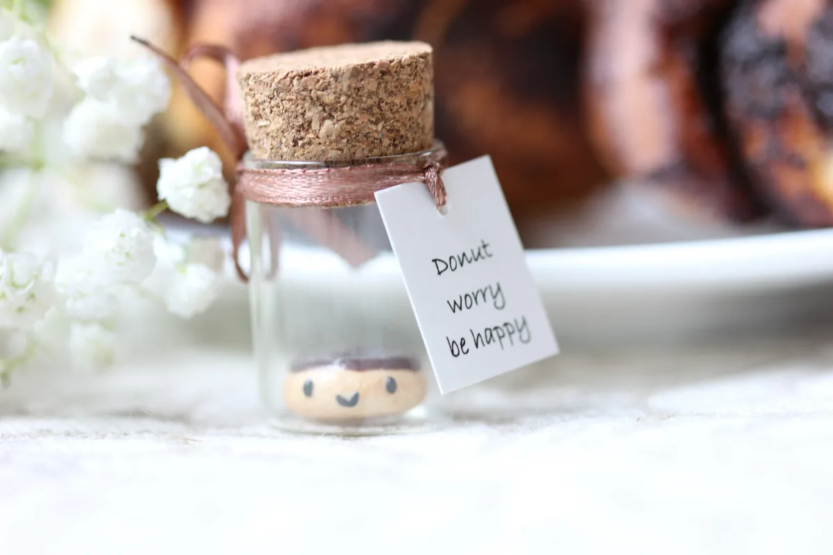 Sweet Sentiments Glass Bottle Personalized Donut Delights Funny Girlfriend Boyfriend Gift Donut Collectible Figure Family Reunion Favors 5