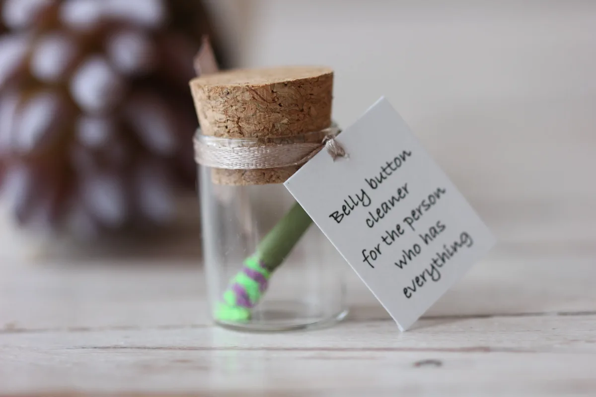 Belly Button Cleaner Personalized Gag Gift Customizable Boyfriend Husband Dad Mom Gift Party Favor Funny Prank Birthday Gift For Friends 2
