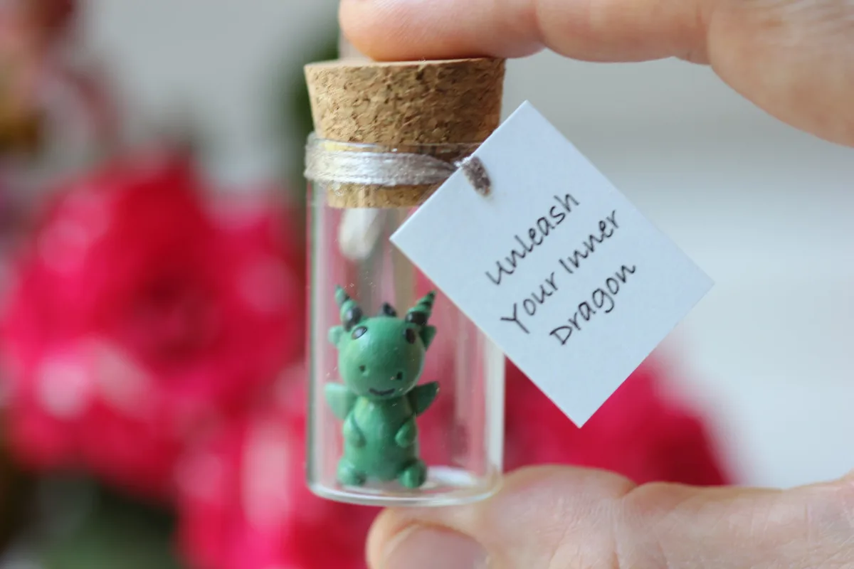 Symbol of 2024 - Green Dragon Gift for Friends Colleagues Family Reunion Party Favors Birthday Gift for Dragon Lovers Motivational Gift 6