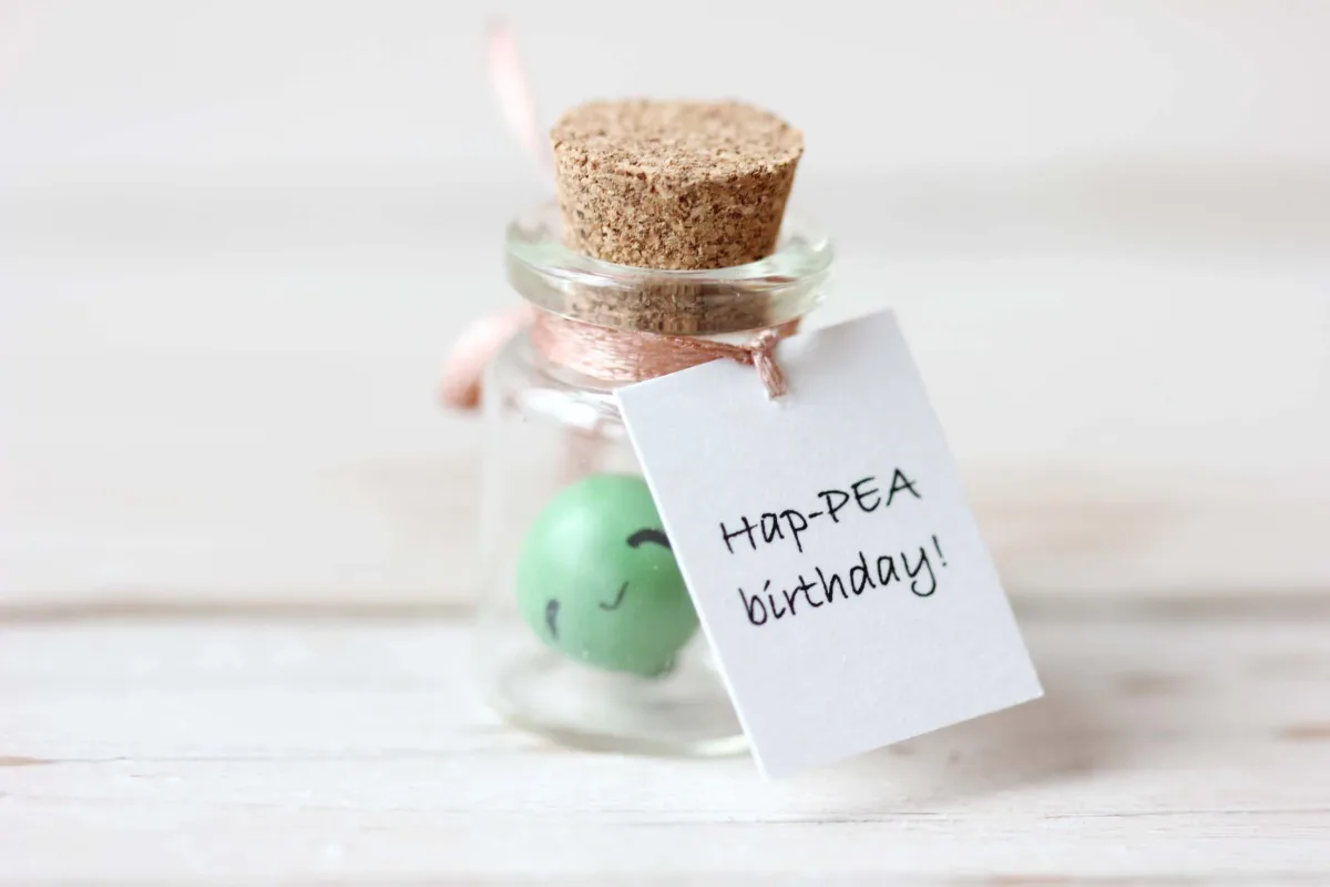 Personalized Gift for Yoga Lovers Funny Motivational Gift Vegan Boyfriend Girlfriend Romantic Present Customized Party Favors Christmas Gift 7