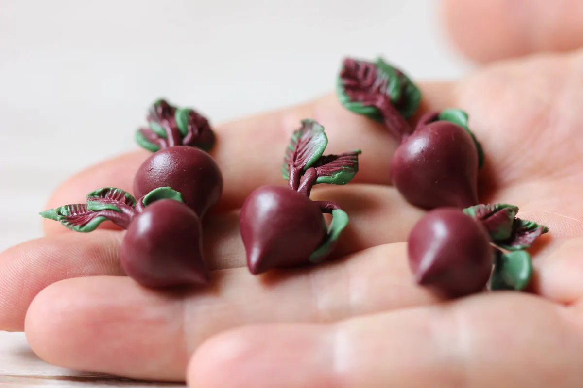 Beetroot Mini Vegetables 1:6 Miniature Food For Dollhouse 5 Pcs Beet Veggies
