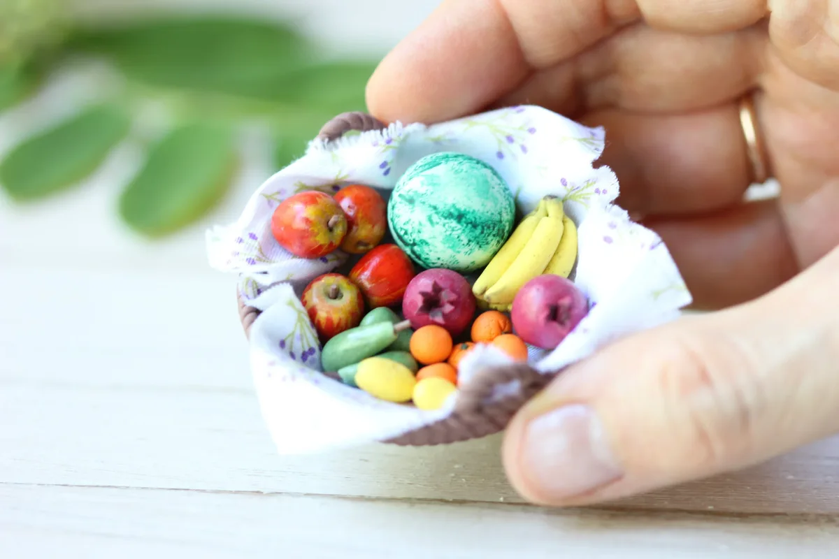 Mini Fruits 1/12 Miniature Food For Dolls, Dollhouse 14 Pcs in the Basket Watermelon Banana branch Pears Grenades Oranges Apples 1