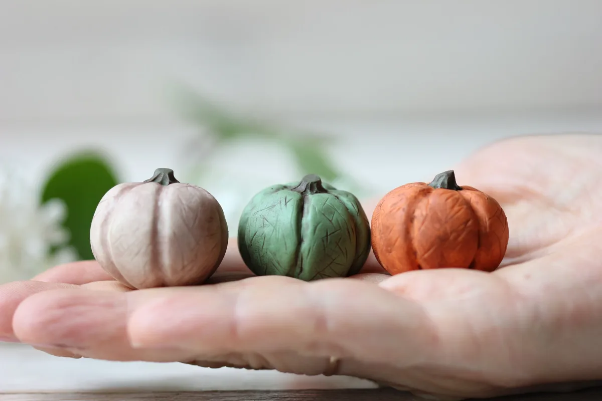 Miniature pumpkins 1:12 Scale Dollhouse Food Halloween Home Ornaments Lot 3 5