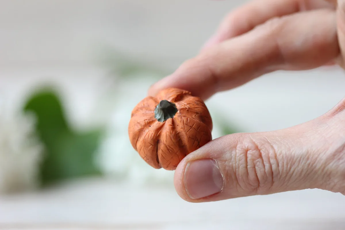 Miniature pumpkins 1:12 Scale Dollhouse Food Halloween Home Ornaments Lot 3 8