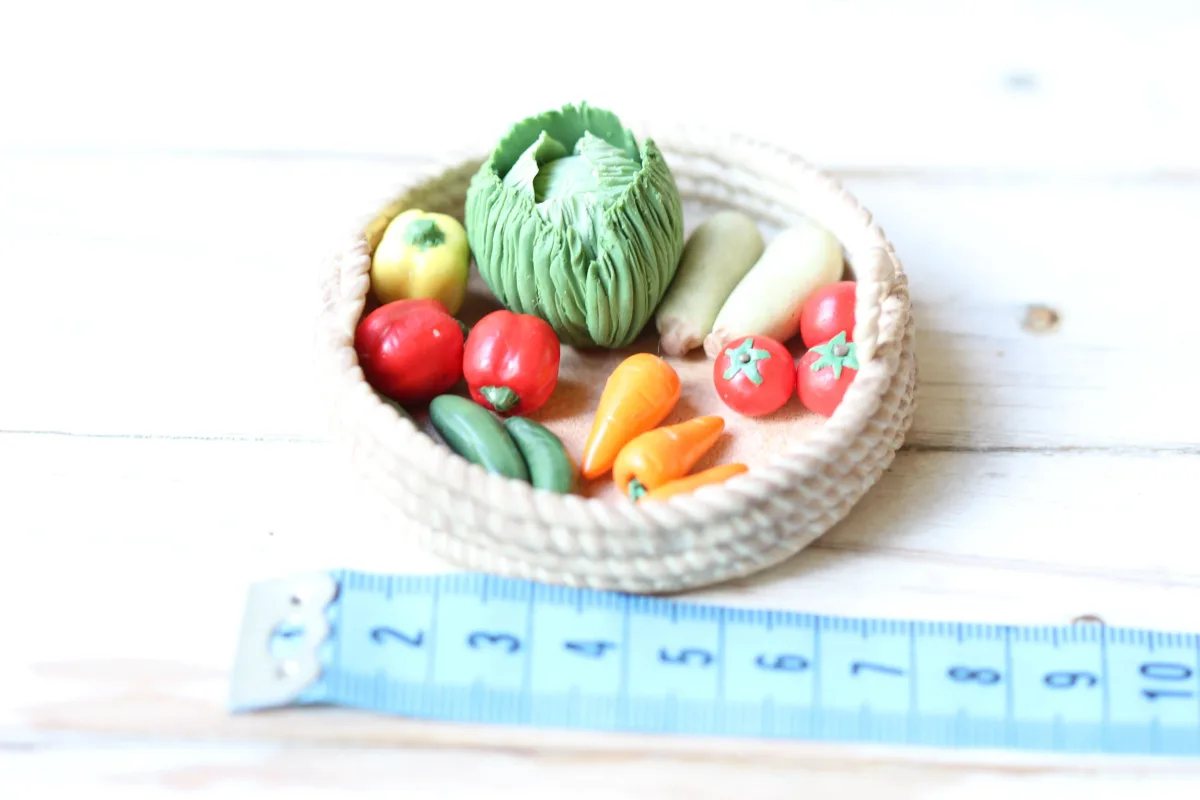 Vegetable Harvest Doll-Sized Veggies Miniatures in a Basket Mini Vegetables 1:12 Miniature Food For Dollhouse 15 Pcs Veggies in a Basket 3