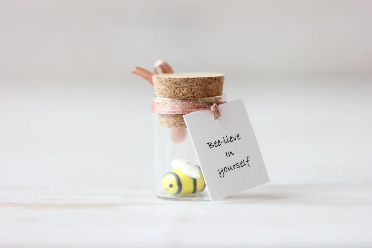 Graduation Funny Gift Back To School Class Of 2024 Funny Gifts for Girlfriends Boyfriend Personalized Party Favors Motivational Present 3