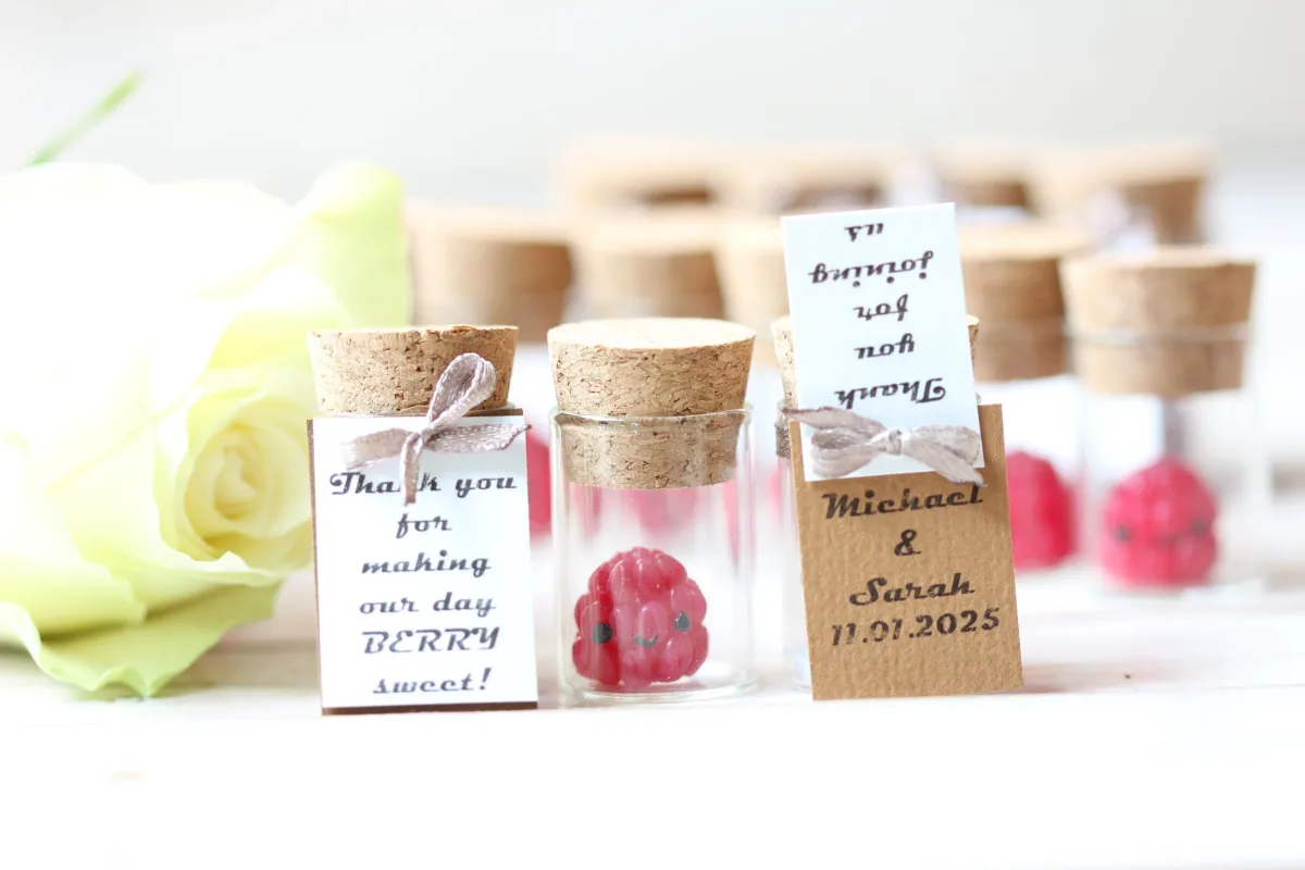Bulk Wedding Favors for Guests Personalized Thank You Gift Raspberry Keepsake for Cherished Moments Customized Family Reunion Favors Gifts