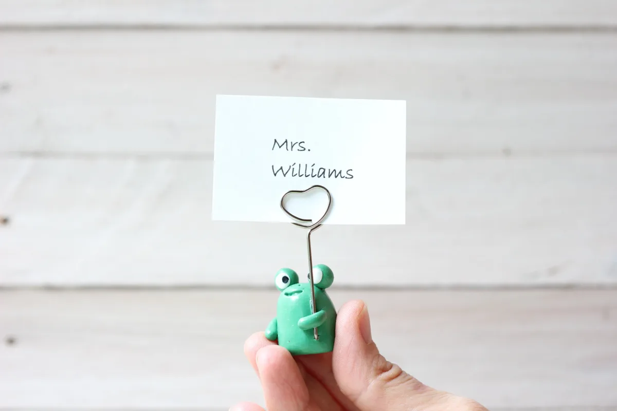 Froggy Card Delights Handcrafted Card Holders for Memorable Celebrations Wedding Guests Seating Table Finder Card Bridal Shower Party Favors 5