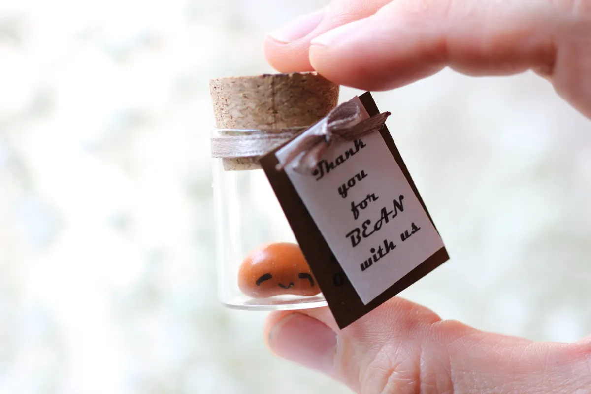Grateful Beans Wedding Favors for Guests in Bulk Personalized Punny Bottle Anniversary Bridal Shower Birthday Gift Wedding Guests Gift Ideas 2