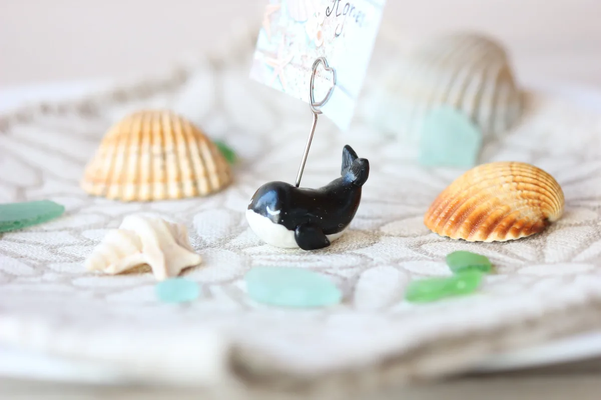 Whale Figurine Custom Birthday Holiday Name Place Card Holders Table Number Photo Holder Party Favors Beach Wedding Supplies Whale Lovers 3
