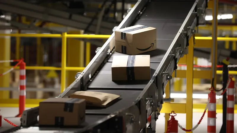 Amazon требует от продавцов маркировать товары с ИИ-людьми
