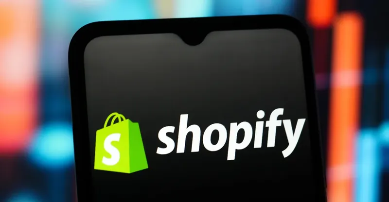 Shopify разрешил AI-агентам покупать товары за людей