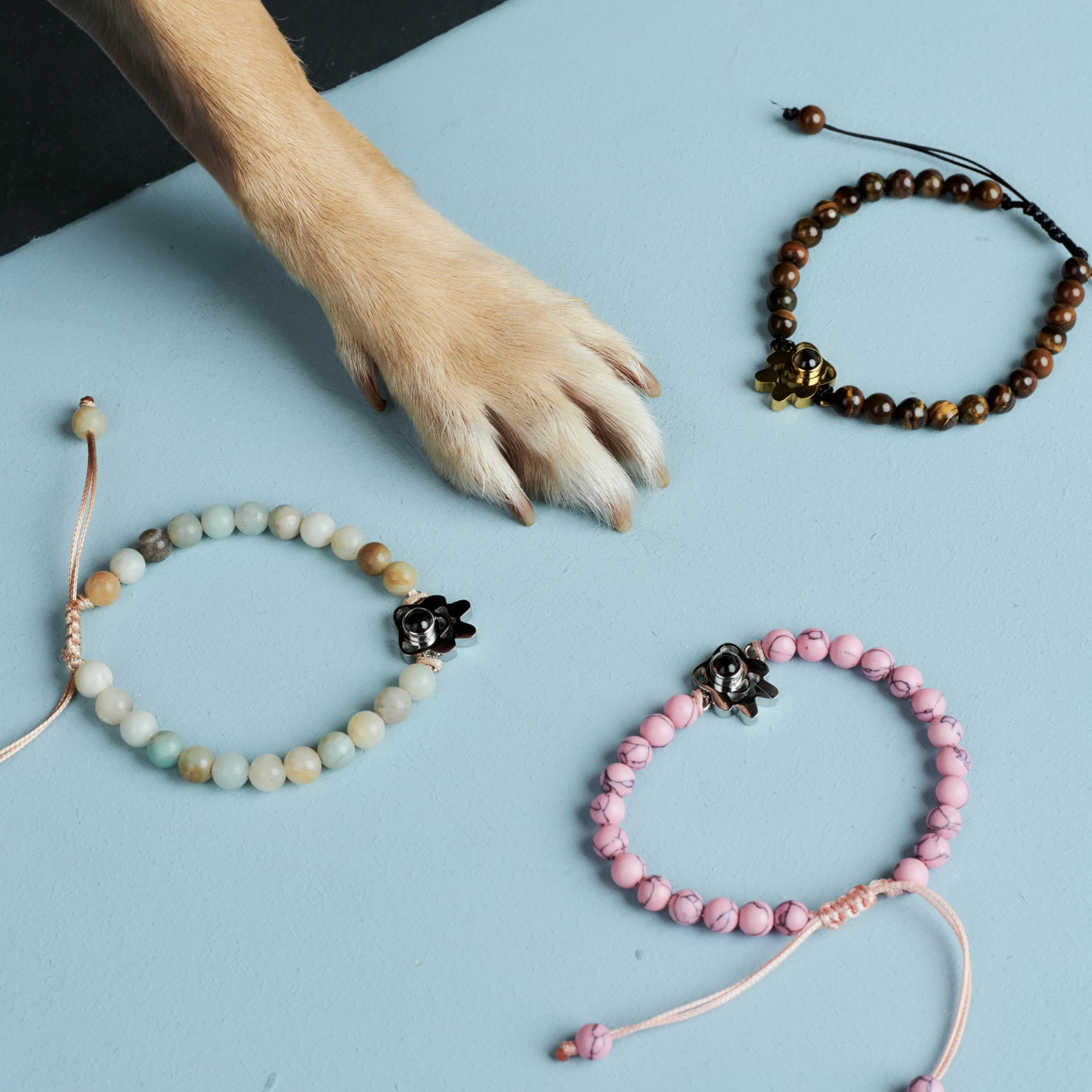 Браслет розовый кахолонг для любителей эзотерики