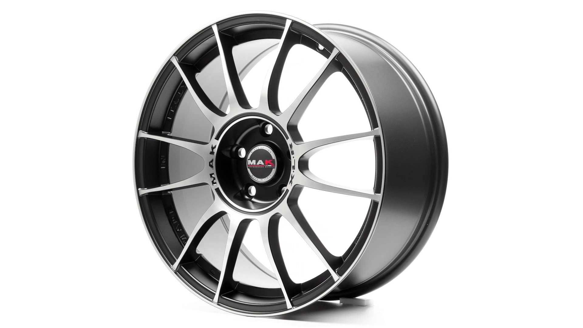 Литые диски Mak XLR 7x17 5x100 ET35 Dia 72