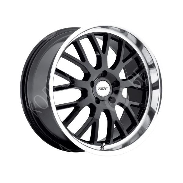 Диск литой TSW TREMBLANT 8,0x17 5*114,3 ET40 d76,0 Gloss Blac