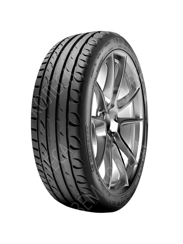 Летние шины Kormoran Ultra High Performance 215/55 R17 98W