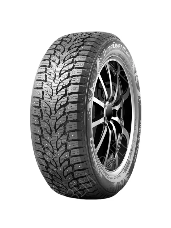 Зимние шипованные шины Kumho WI32 225/45 R18 95T