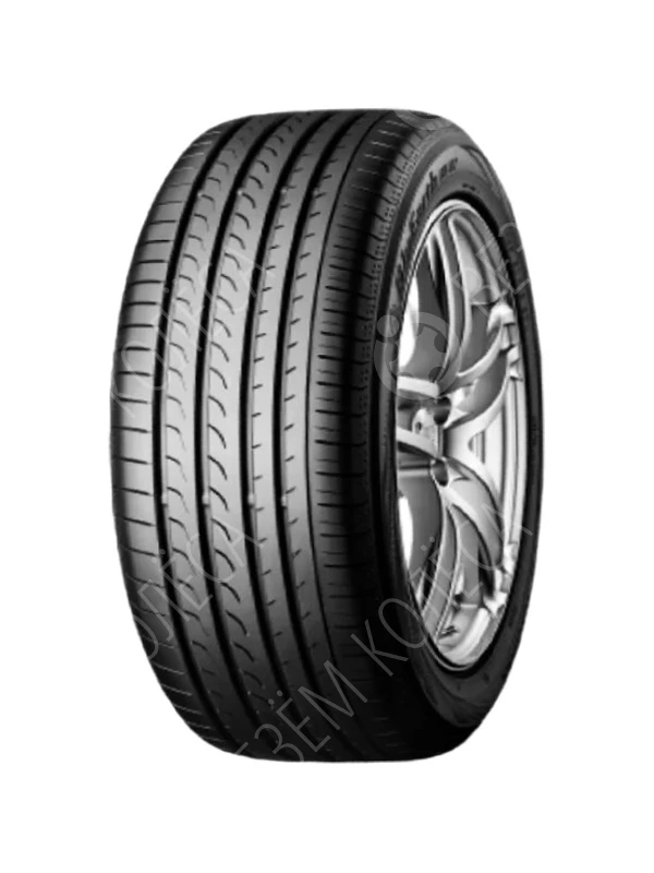 Летние шины Yokohama BluEarth RV-02 215/60 R17 96H