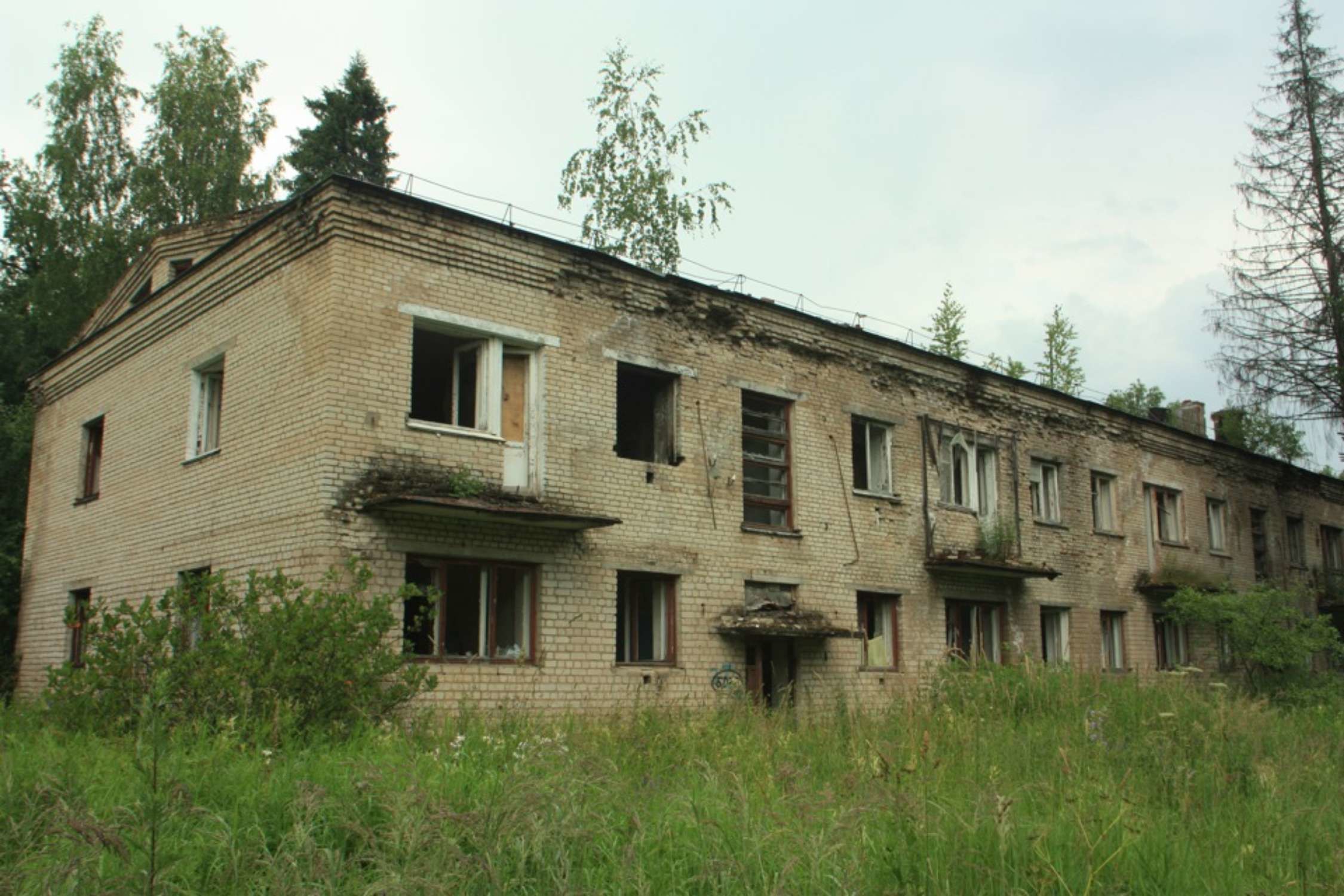 Поселок Московская обл, Рузский район. Поселок Дорохово ул Школьная 33