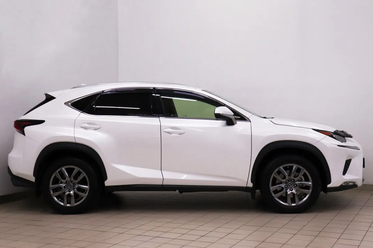 Lexus NX I Рестайлинг — фото 3