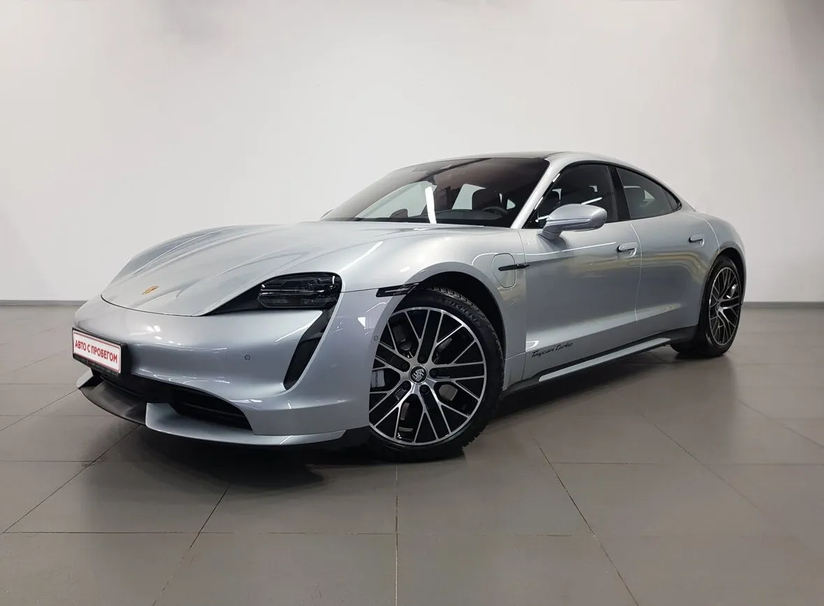 Porsche Taycan I · Turbo