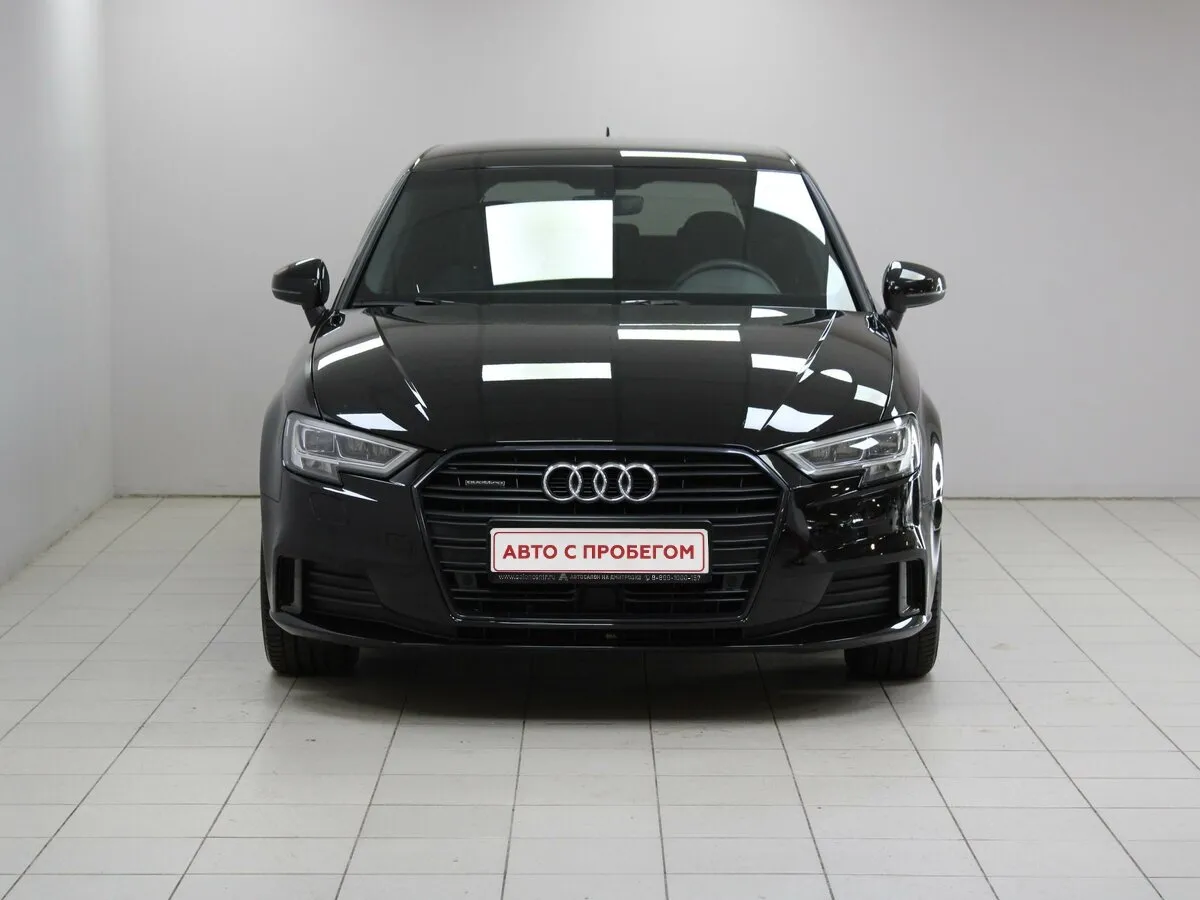 Audi A3 III (8V) Рестайлинг · Basis — фото 2