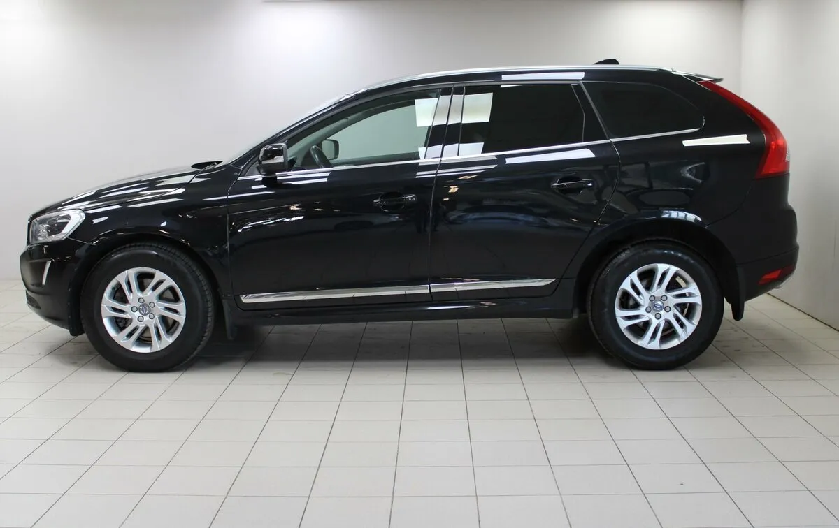 Volvo XC60 I Рестайлинг — фото 4