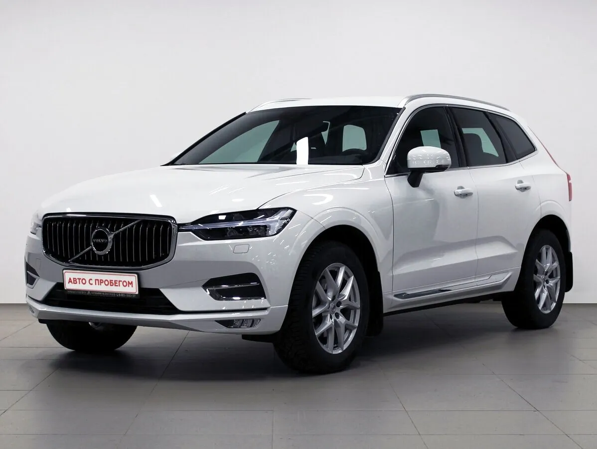 Volvo XC60 II · Momentum