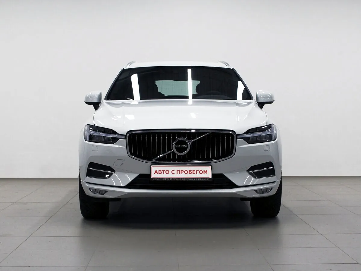 Volvo XC60 II · Momentum — фото 2