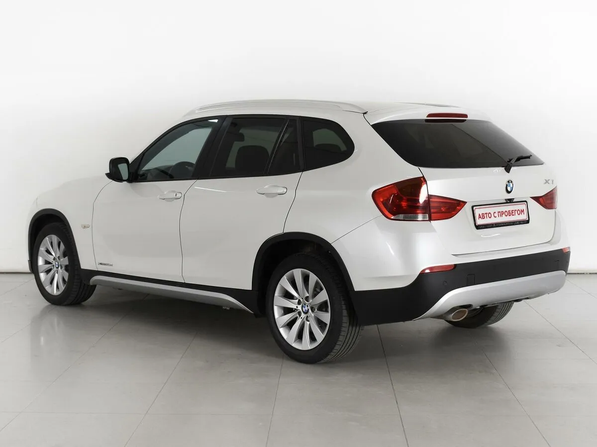 BMW X1 I (E84) — фото 3