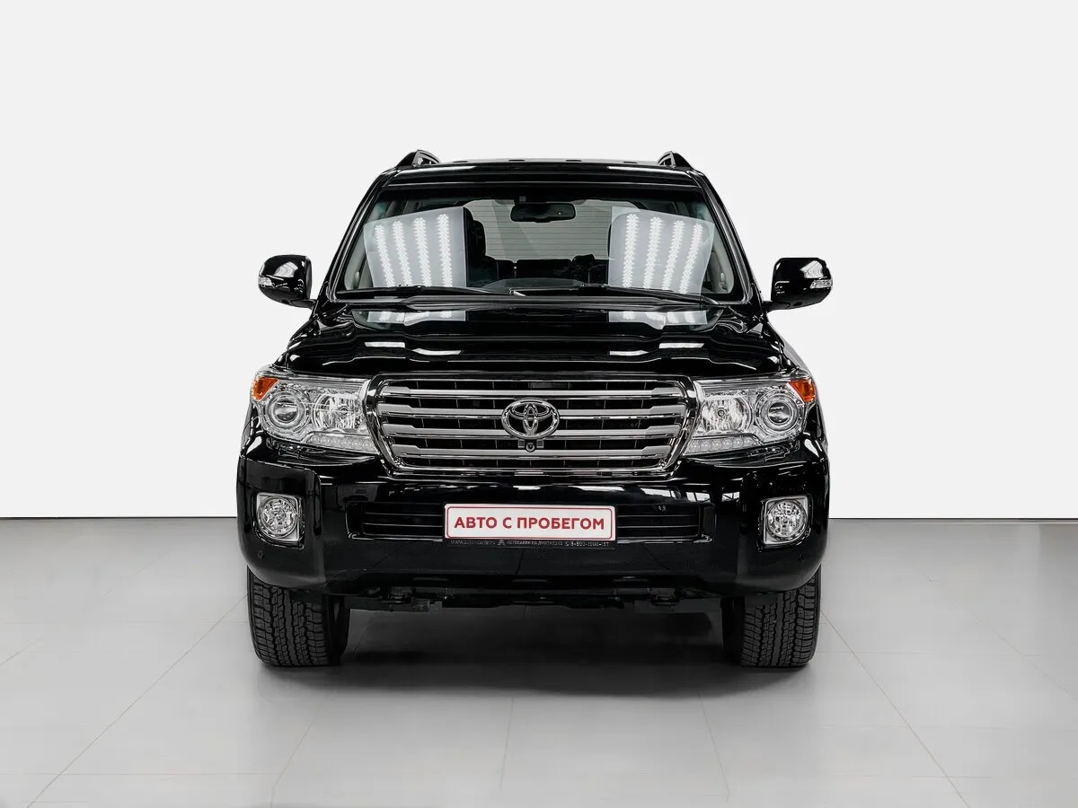 Toyota Land Cruiser 200 Series Рестайлинг 1 — фото 2