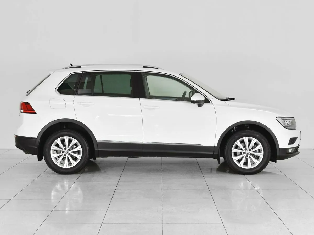 Volkswagen Tiguan II — фото 4