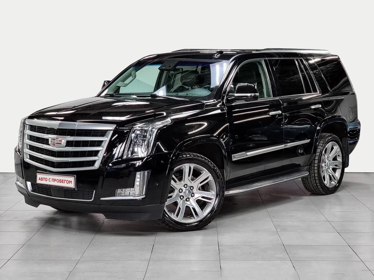 Cadillac Escalade IV · Premium