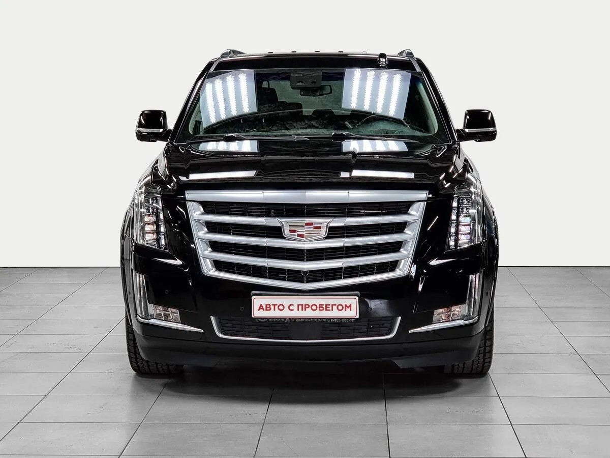 Cadillac Escalade IV · Premium — фото 2