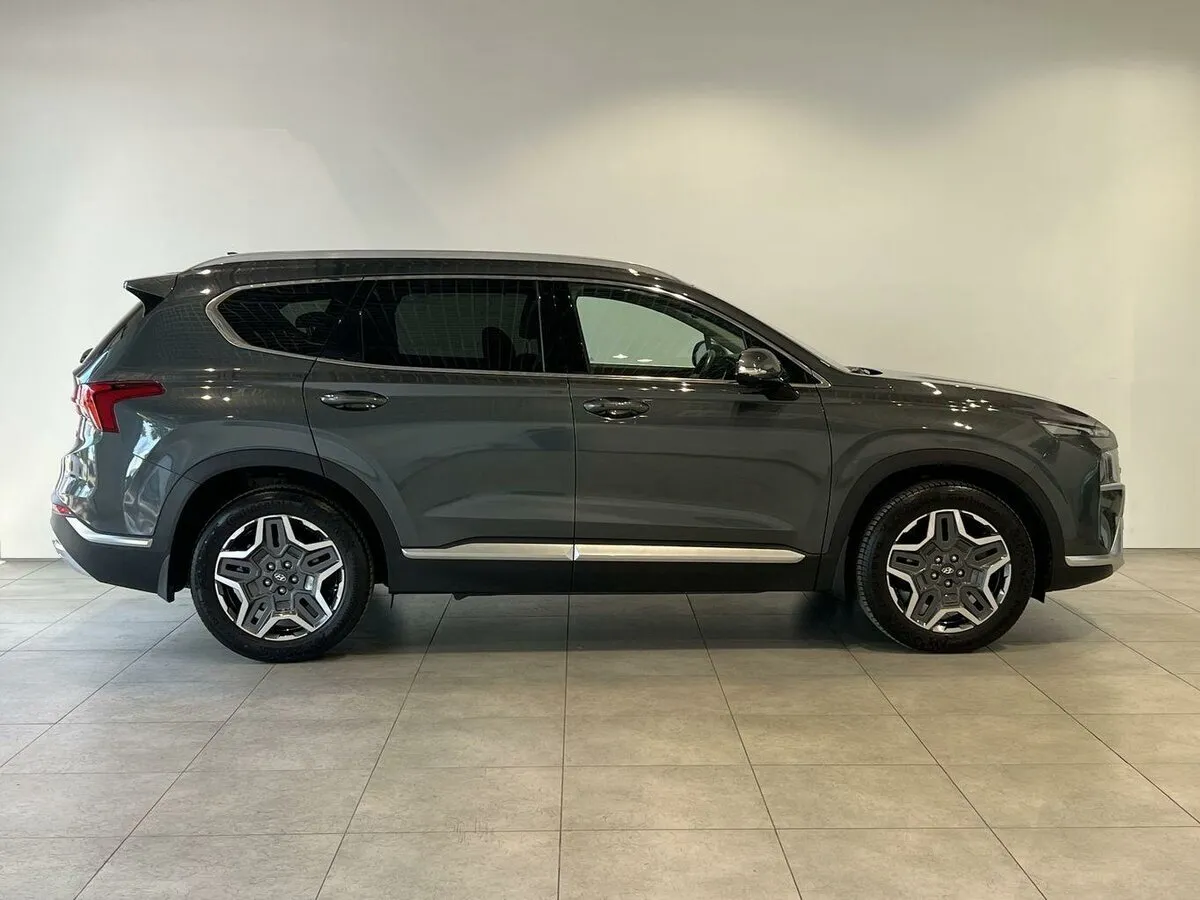 Hyundai Santa Fe IV Рестайлинг · Lifestyle — фото 4