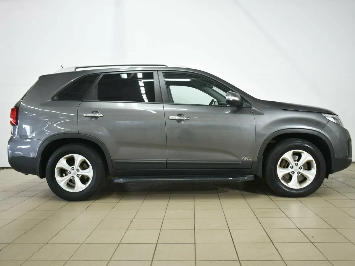 Kia Sorento II Рестайлинг — фото 4