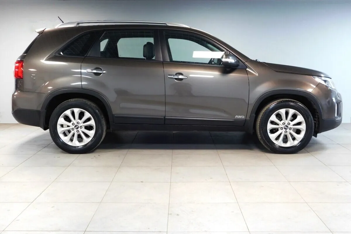 Kia Sorento II Рестайлинг — фото 5