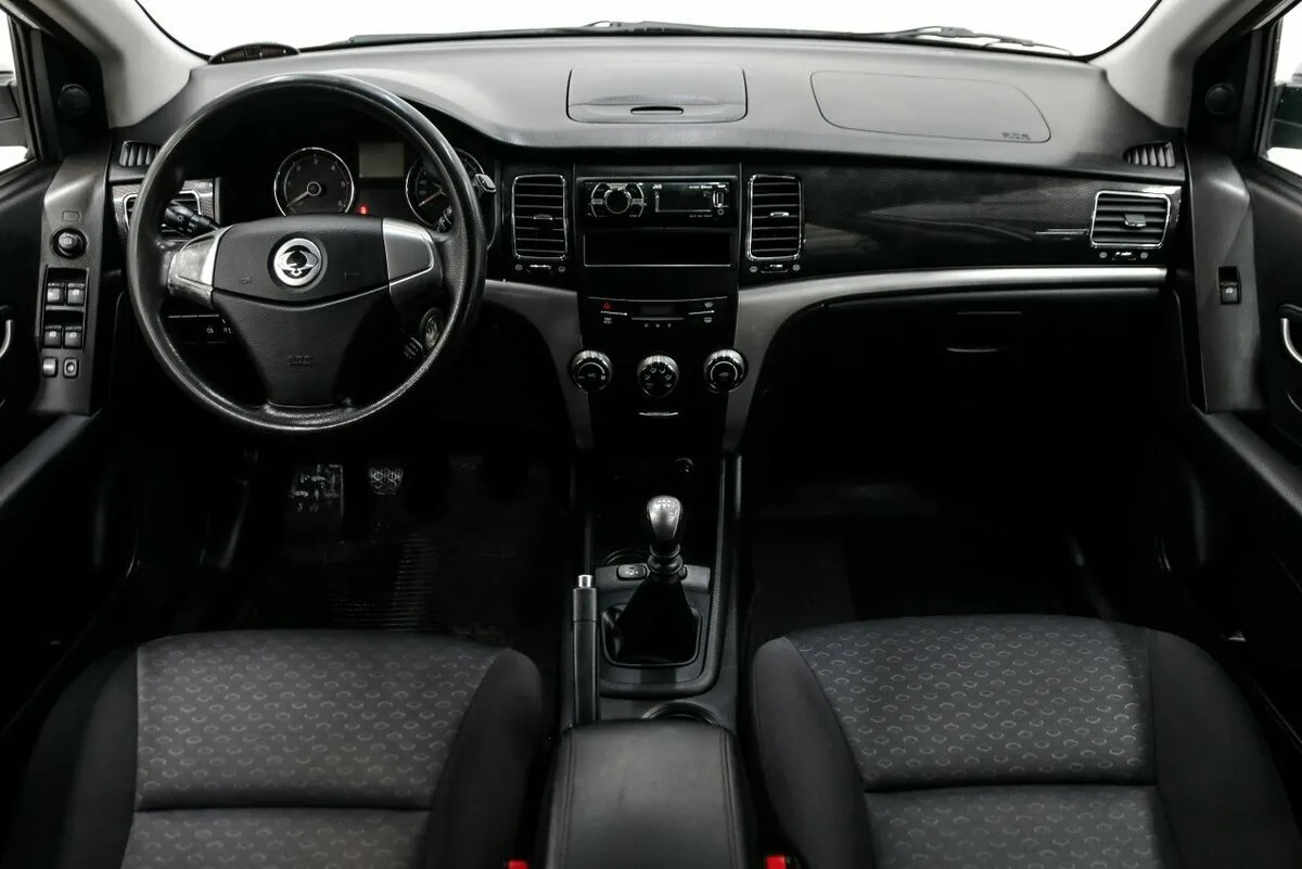 SsangYong Actyon II — фото 3