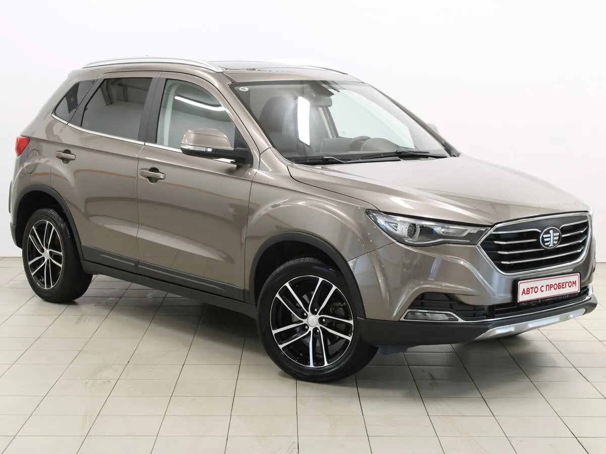 FAW Besturn X40 I · Luxury — фото 3