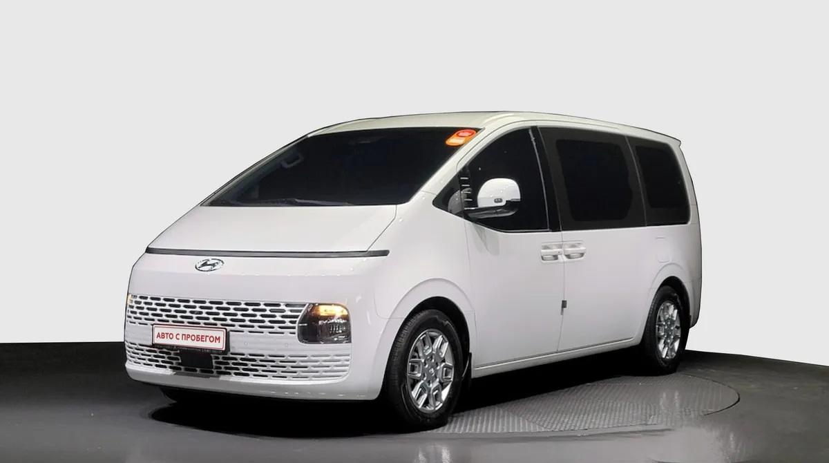 Hyundai Staria I · Family