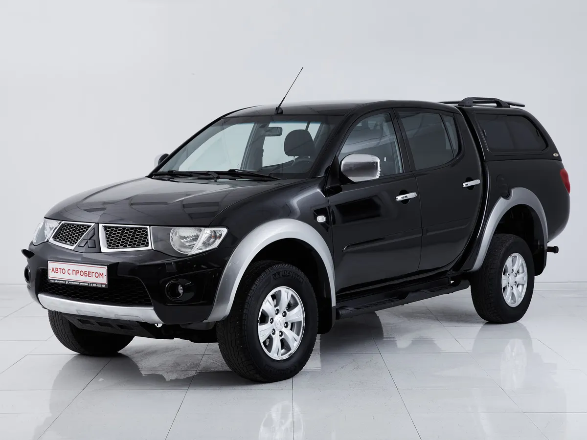 Mitsubishi L200 IV · DC Intense