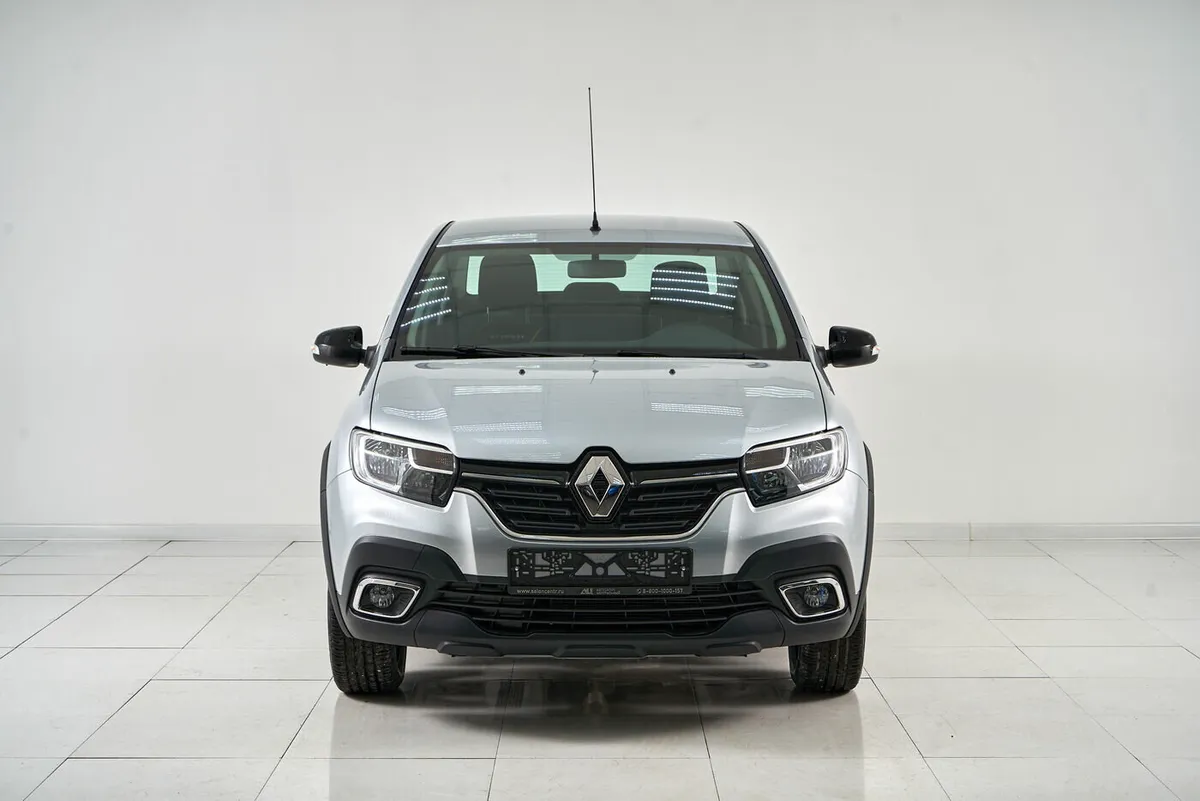 Renault Logan II Рестайлинг — фото 2