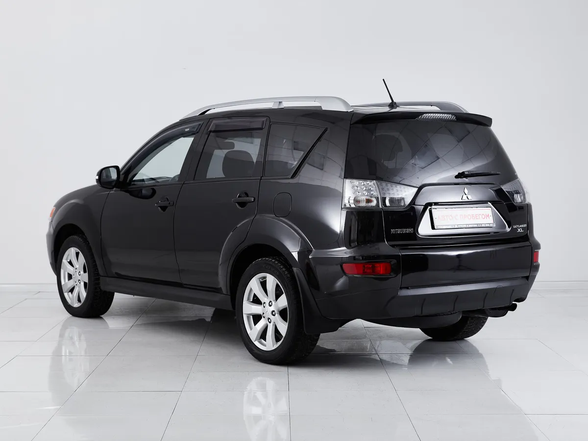 Mitsubishi Outlander II Рестайлинг — фото 5