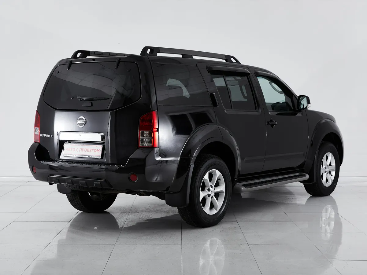 Nissan Pathfinder III Рестайлинг — фото 4