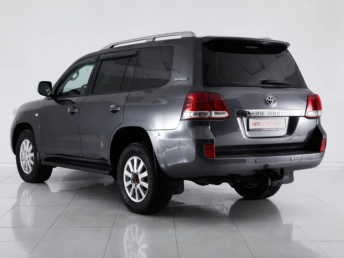 Toyota Land Cruiser 200 Series · Люкс — фото 4