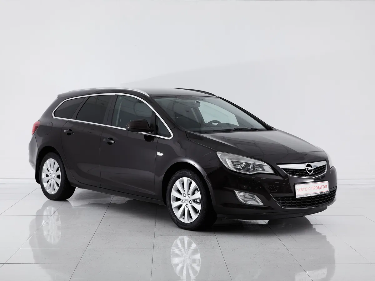 Opel Astra J Рестайлинг — фото 3