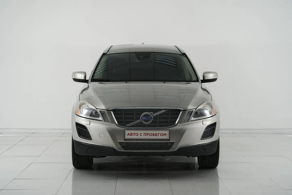 Volvo XC60 I Рестайлинг — фото 2