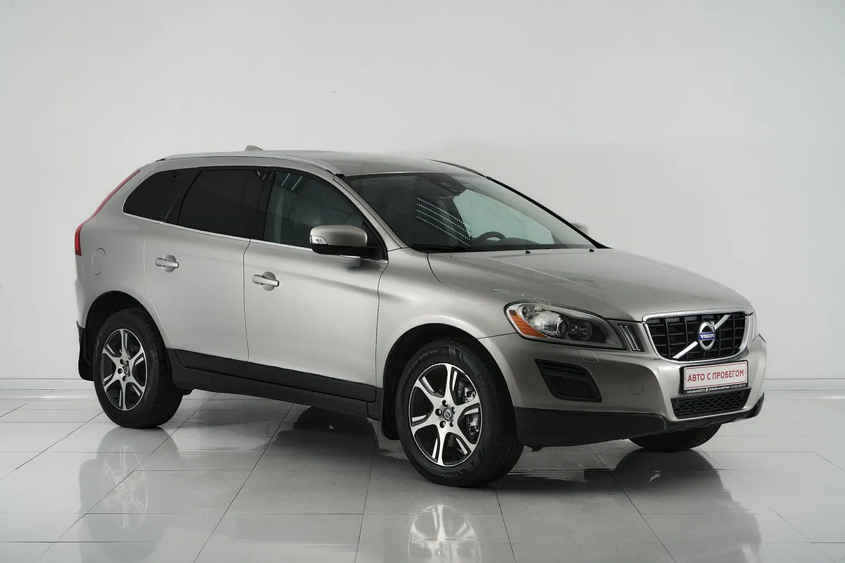 Volvo XC60 I Рестайлинг — фото 3