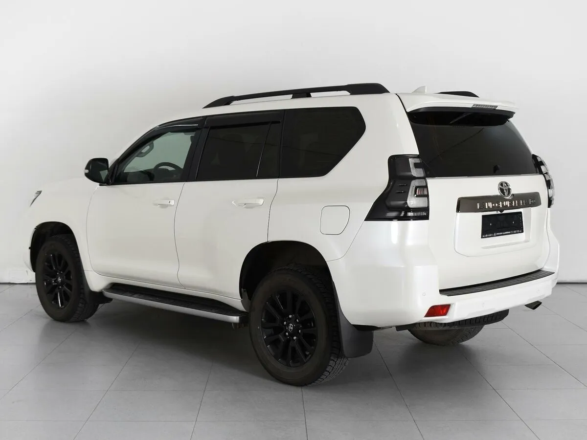 Toyota Land Cruiser Prado 150 Series Рестайлинг 3 — фото 2