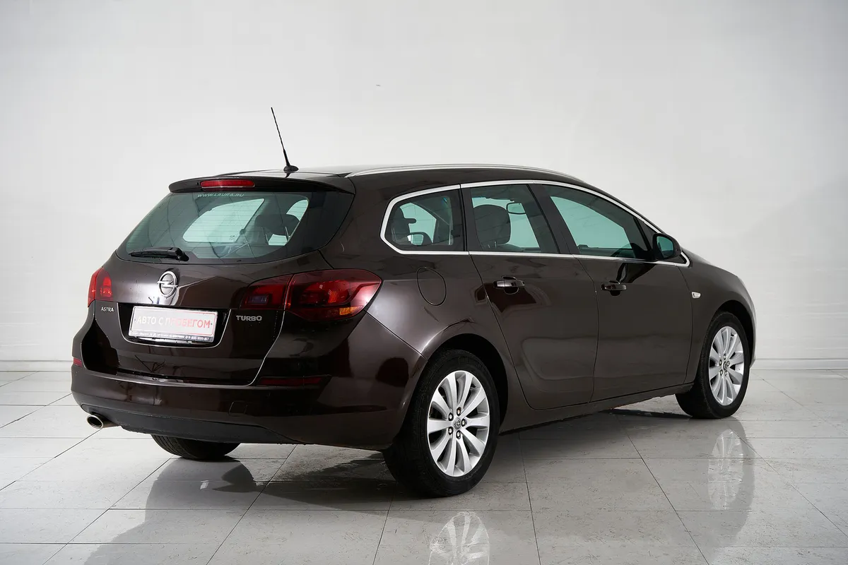 Opel Astra J Рестайлинг · Cosmo — фото 5